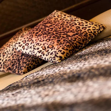 World Village Apartmanhotel 3*