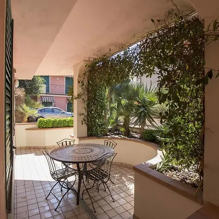 Apartmanhotel World Village