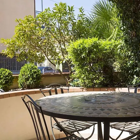 Apartmanhotel World Village 3*