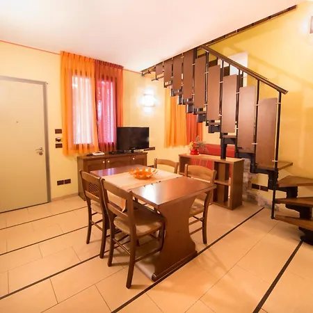 World Village Apartmanhotel