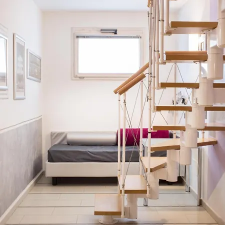 World Village Apartmanhotel 3*