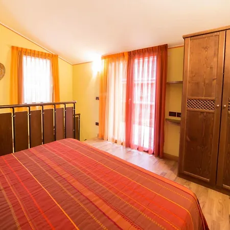 World Village Apart Otel 3*